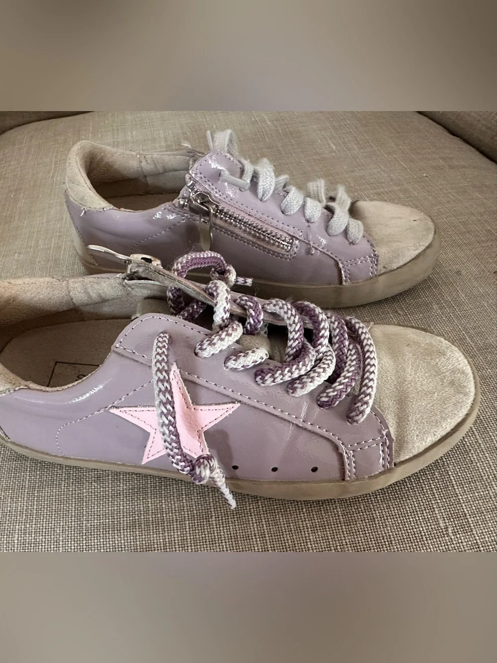 ShuShop Lavender Sneakers with Pink Star Accent